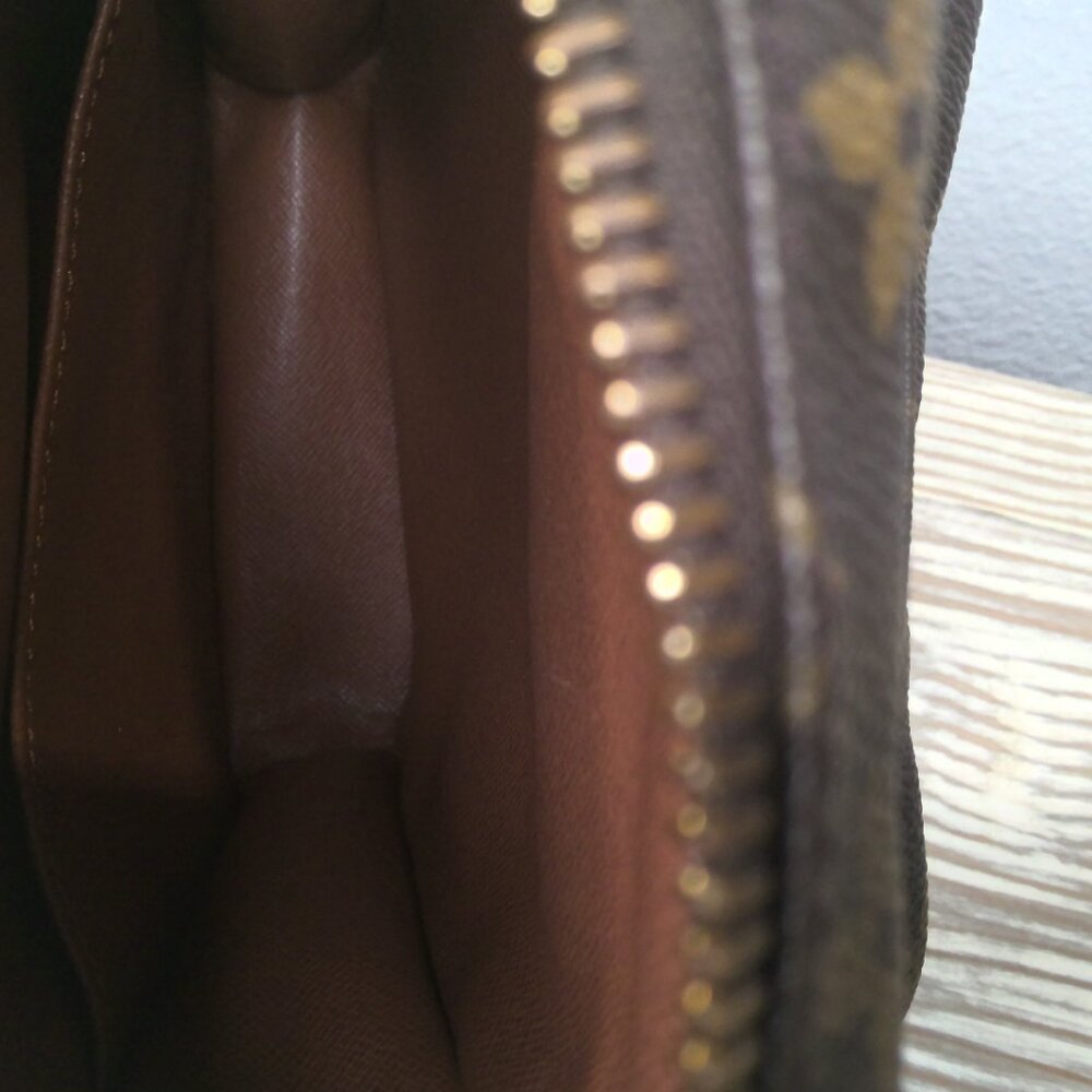 Pre-Loved Louis Vuitton Monogram Amazone MM - Picture 7 of 15